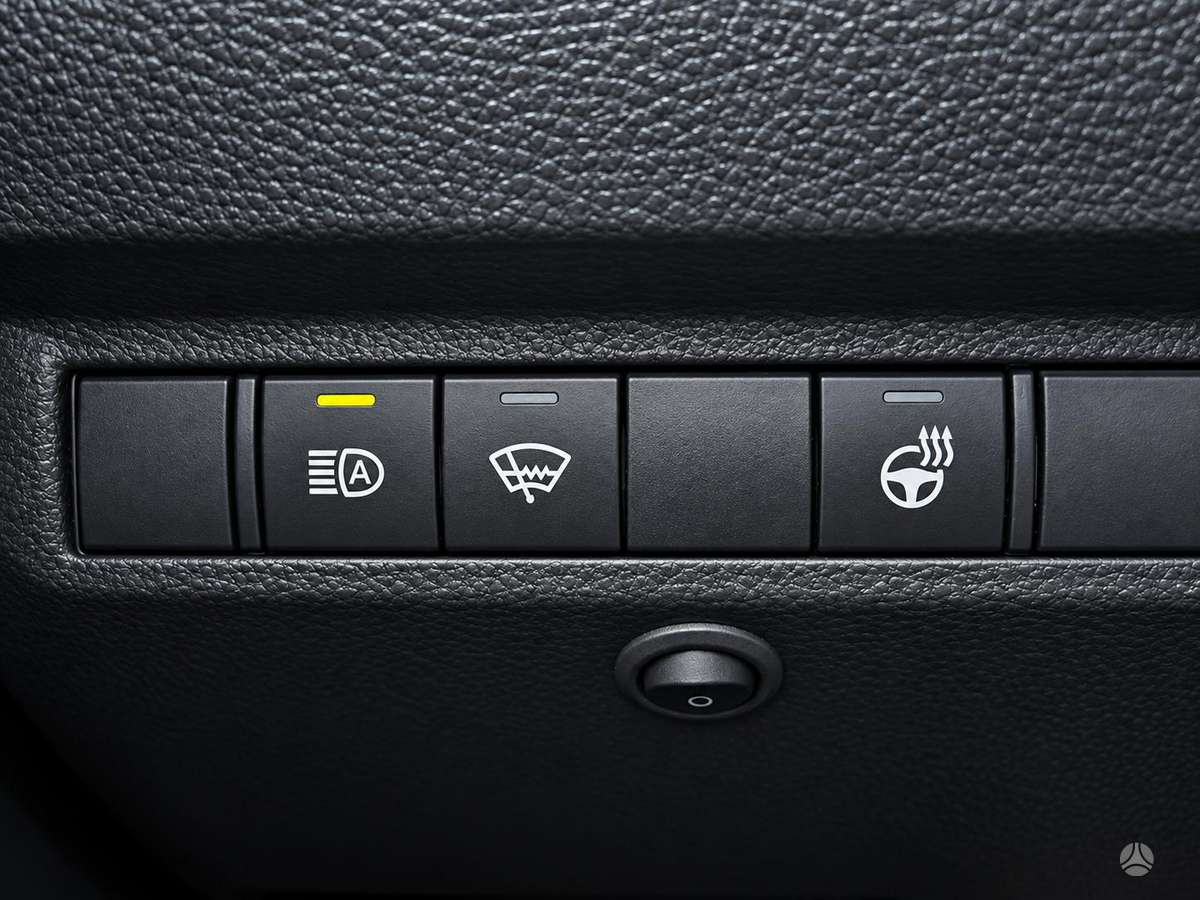 Toyota RAV4 - 12