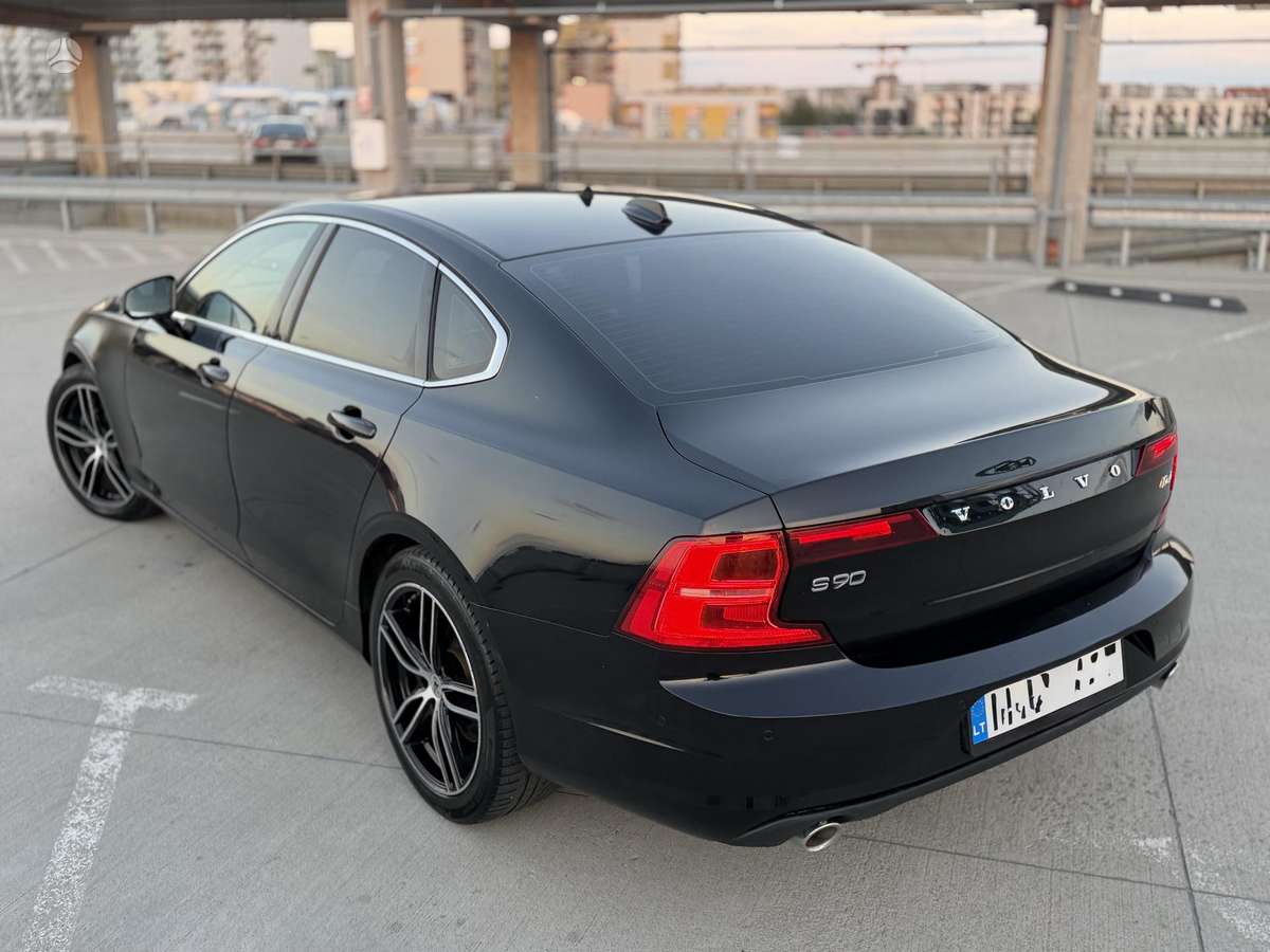 Volvo S90, 2.0 l., Седан