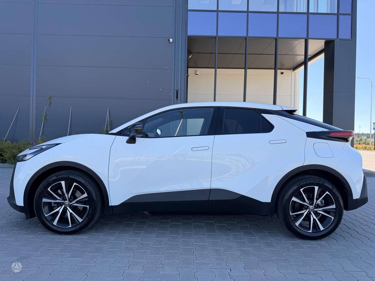 Toyota C-HR - 8