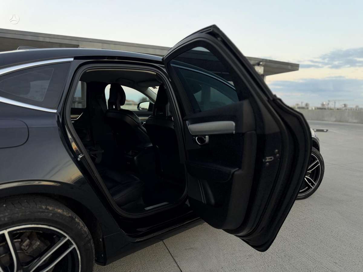 Volvo S90, 2.0 l., Седан