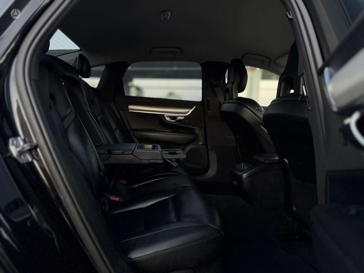 Volvo S90, 2.0 l., Седан