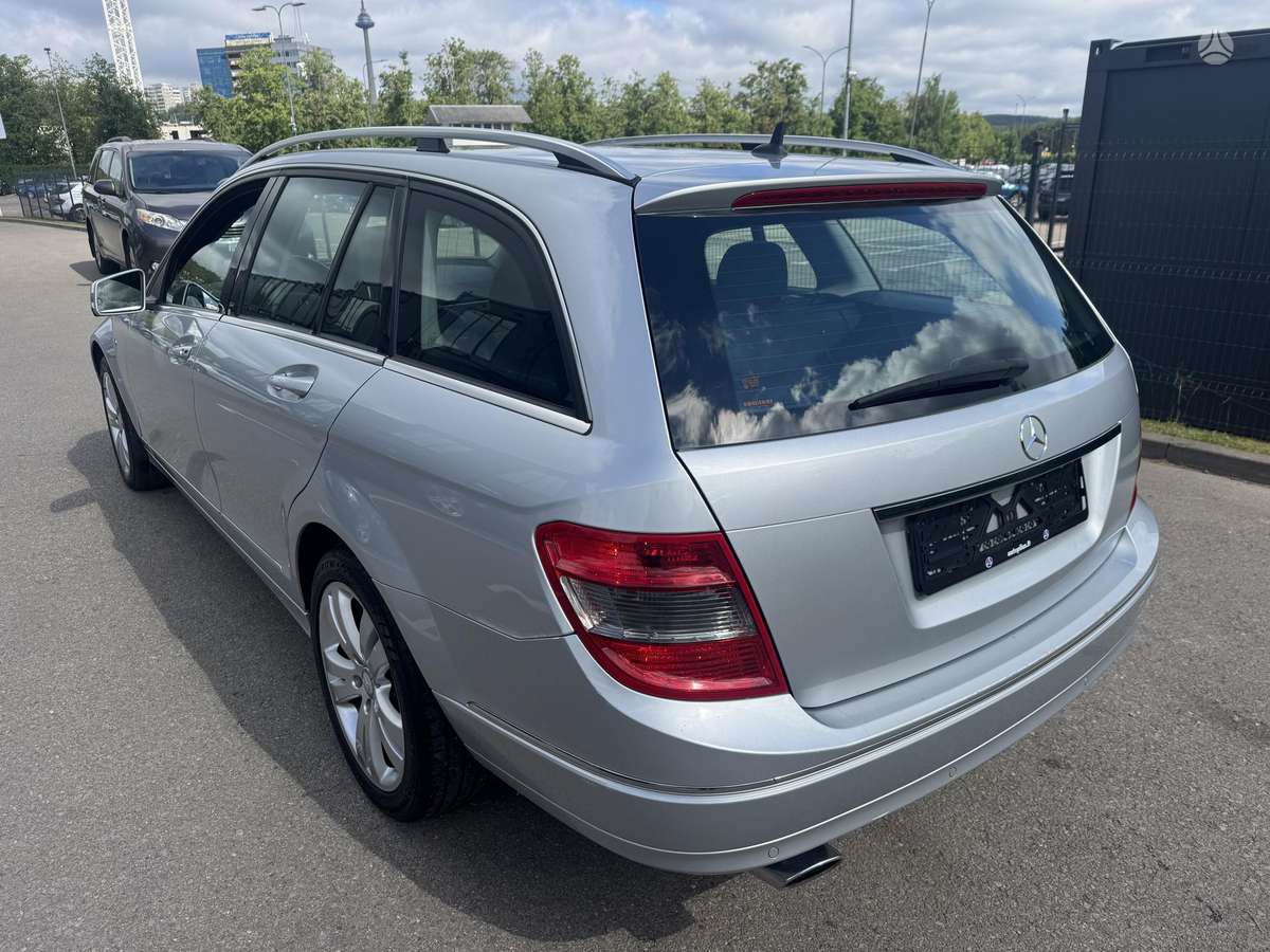 Mercedes-Benz C220 - 6