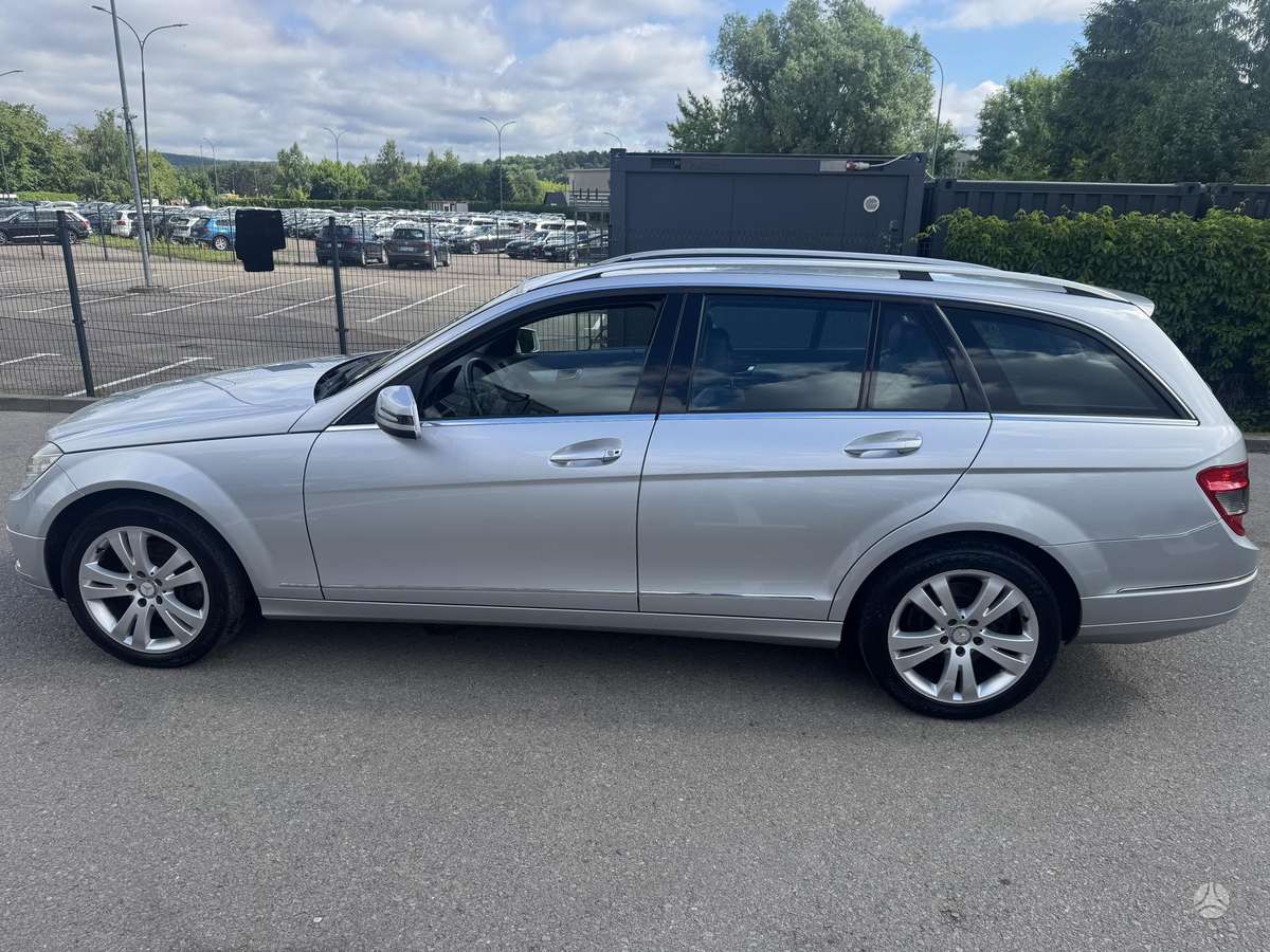 Mercedes-Benz C220 - 7