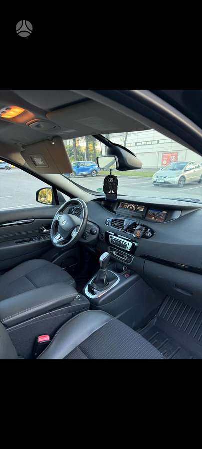 Renault Grand Scenic - 7