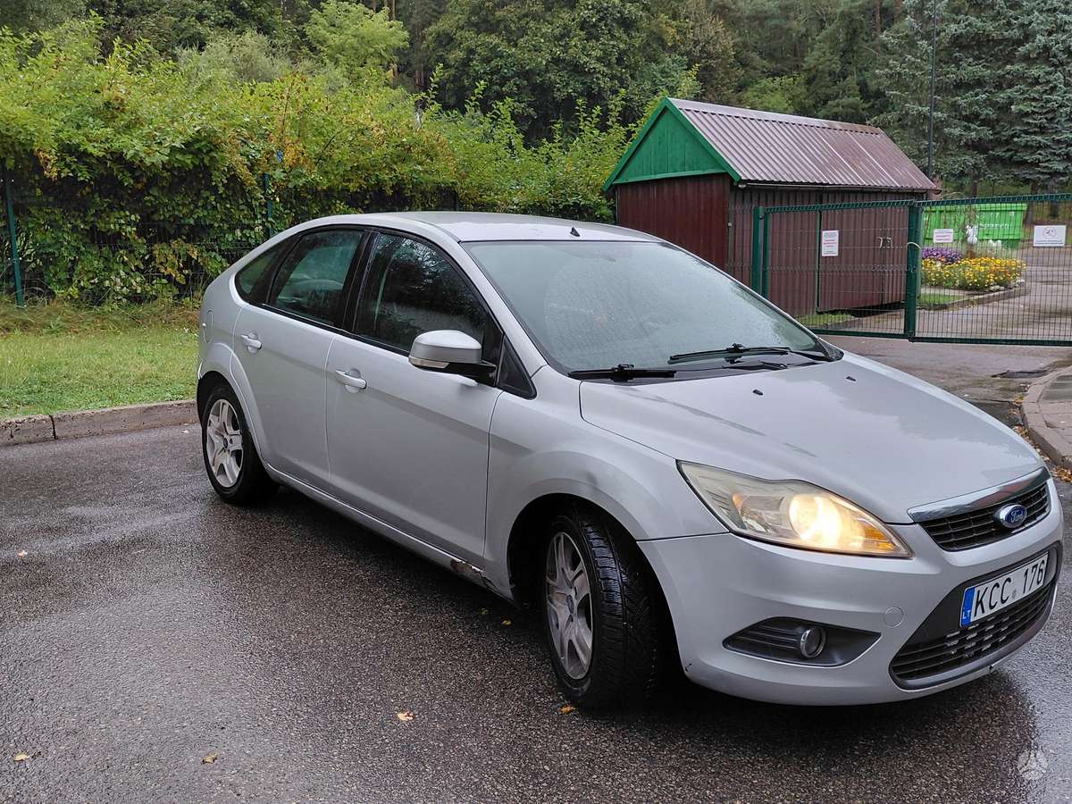 Ford Focus - 1