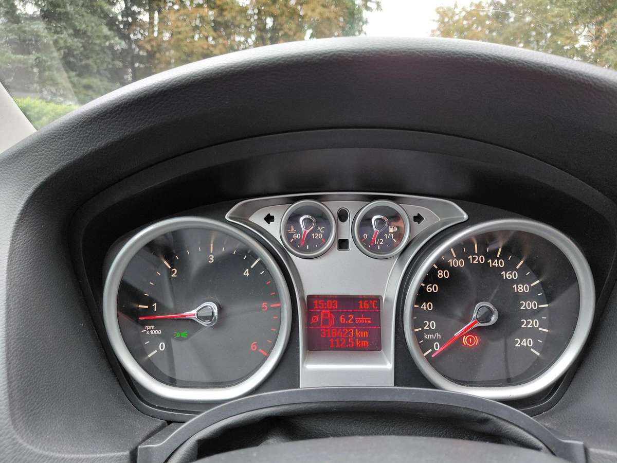 Ford Focus - 7