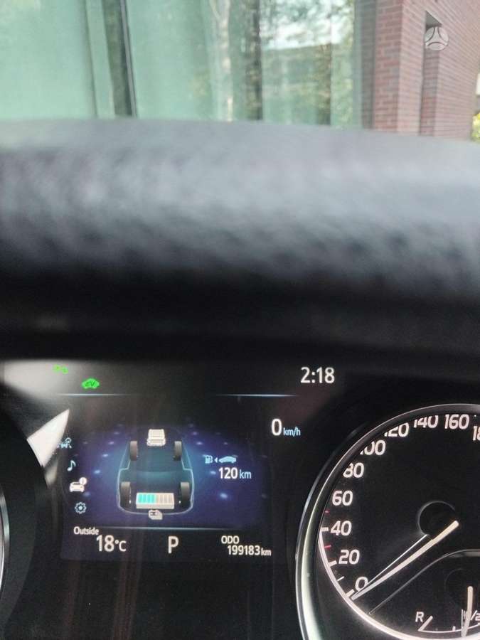 Toyota Camry - 8