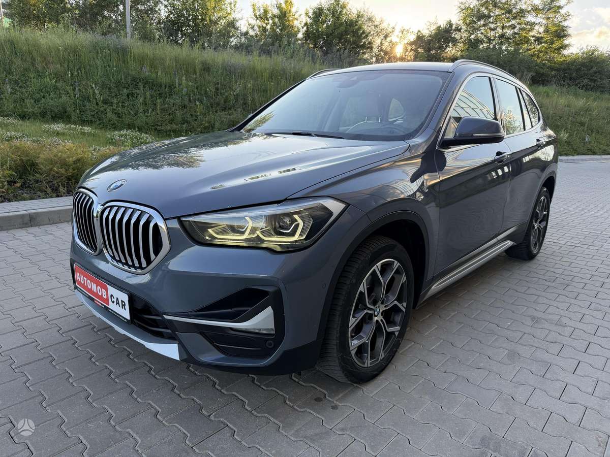 BMW X1 - 1
