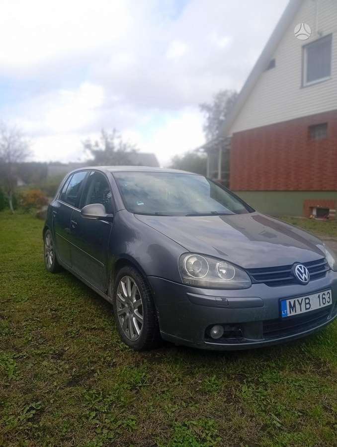 Volkswagen Golf - 3