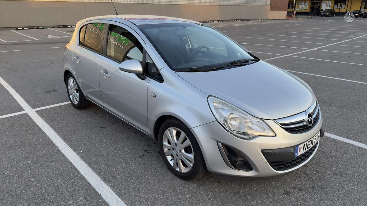 Opel Corsa - 3