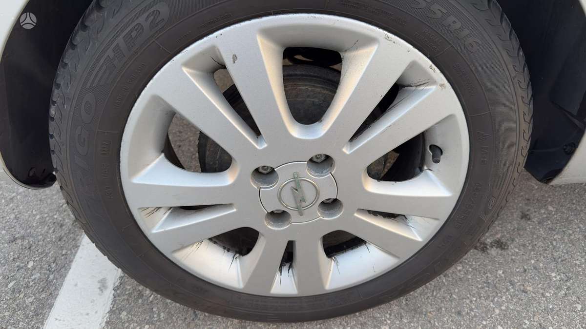 Opel Corsa - 7