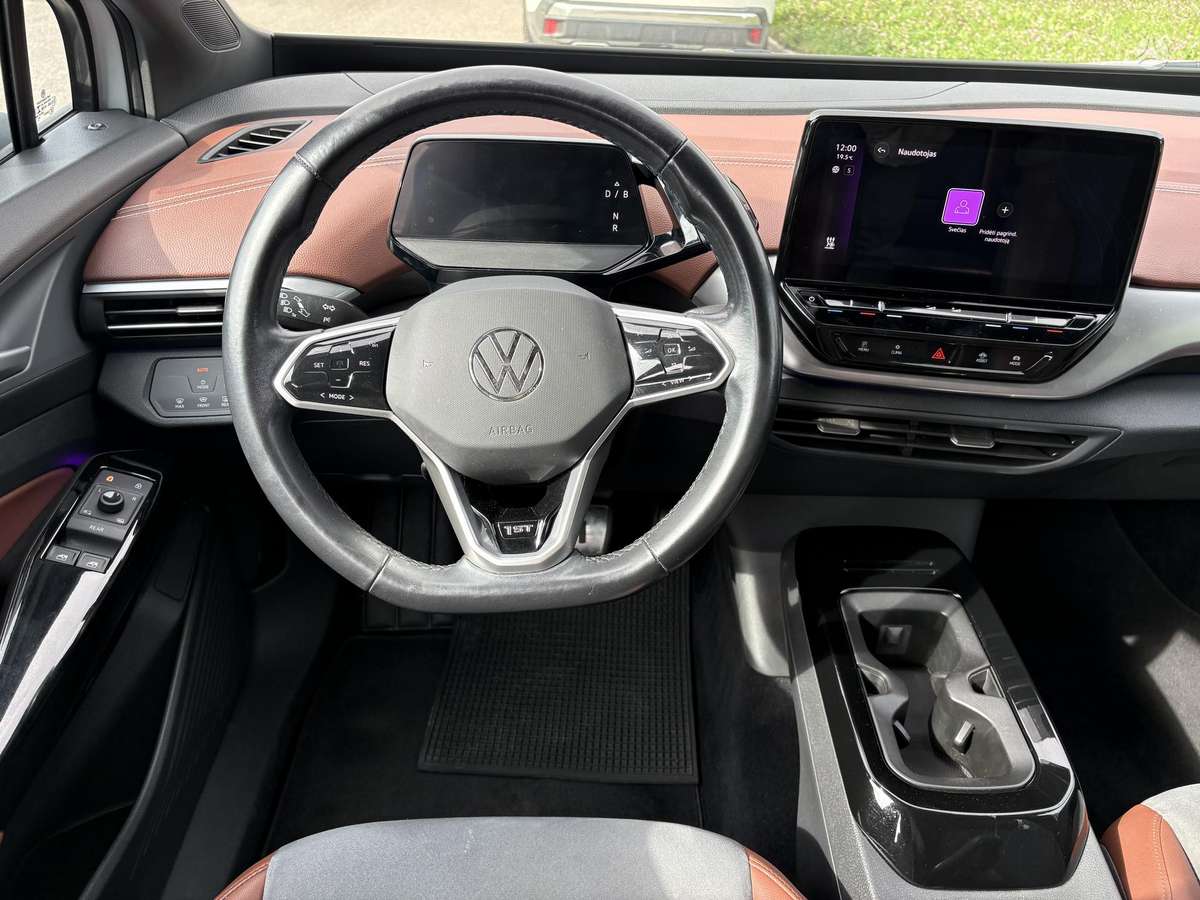Volkswagen ID.4 - 11