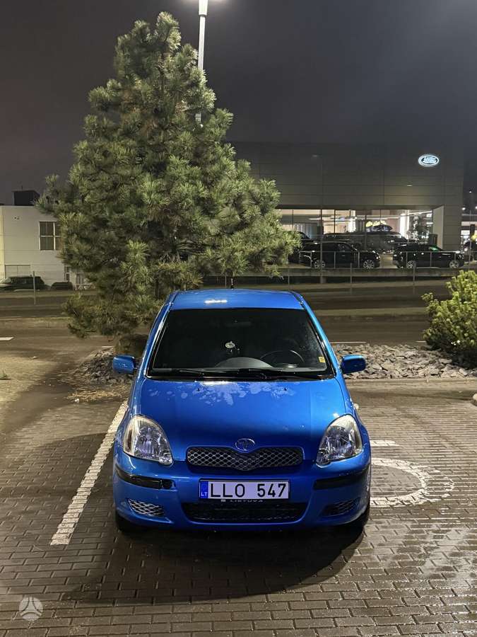 Toyota Yaris - 2