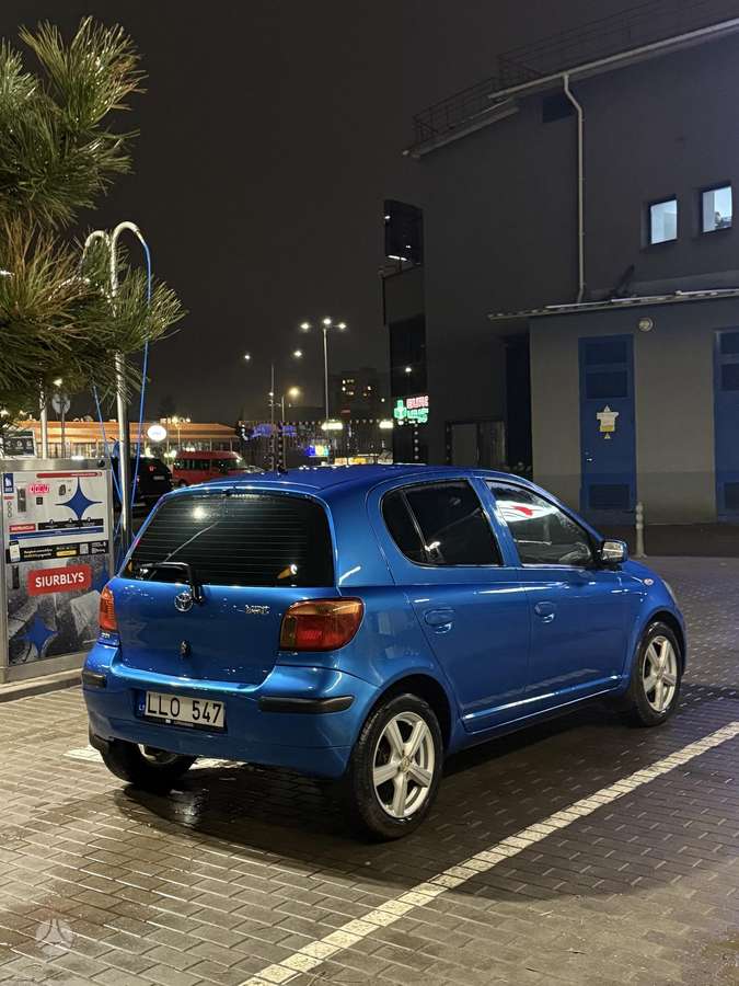Toyota Yaris - 5