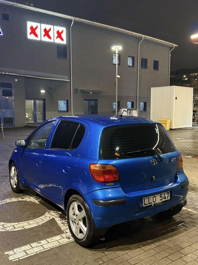 Toyota Yaris - 6