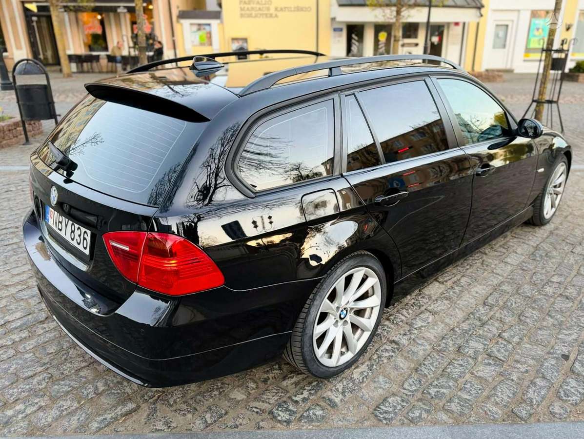 BMW 320 - 3