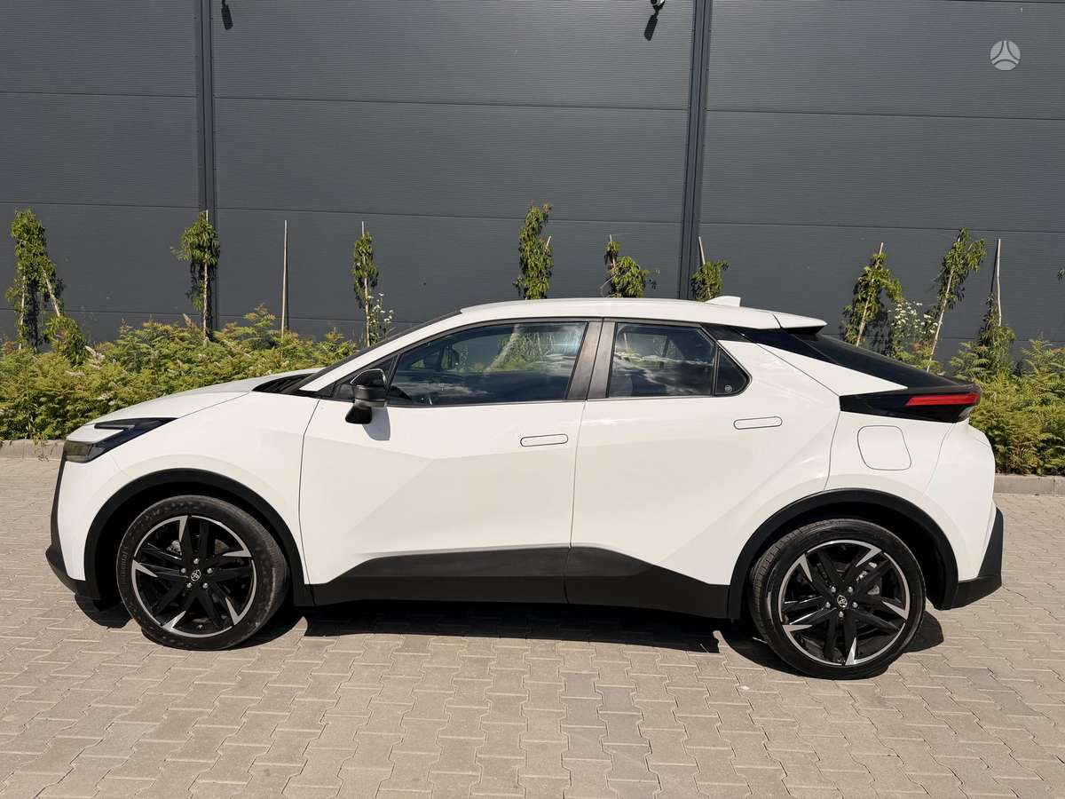 Toyota C-HR - 3