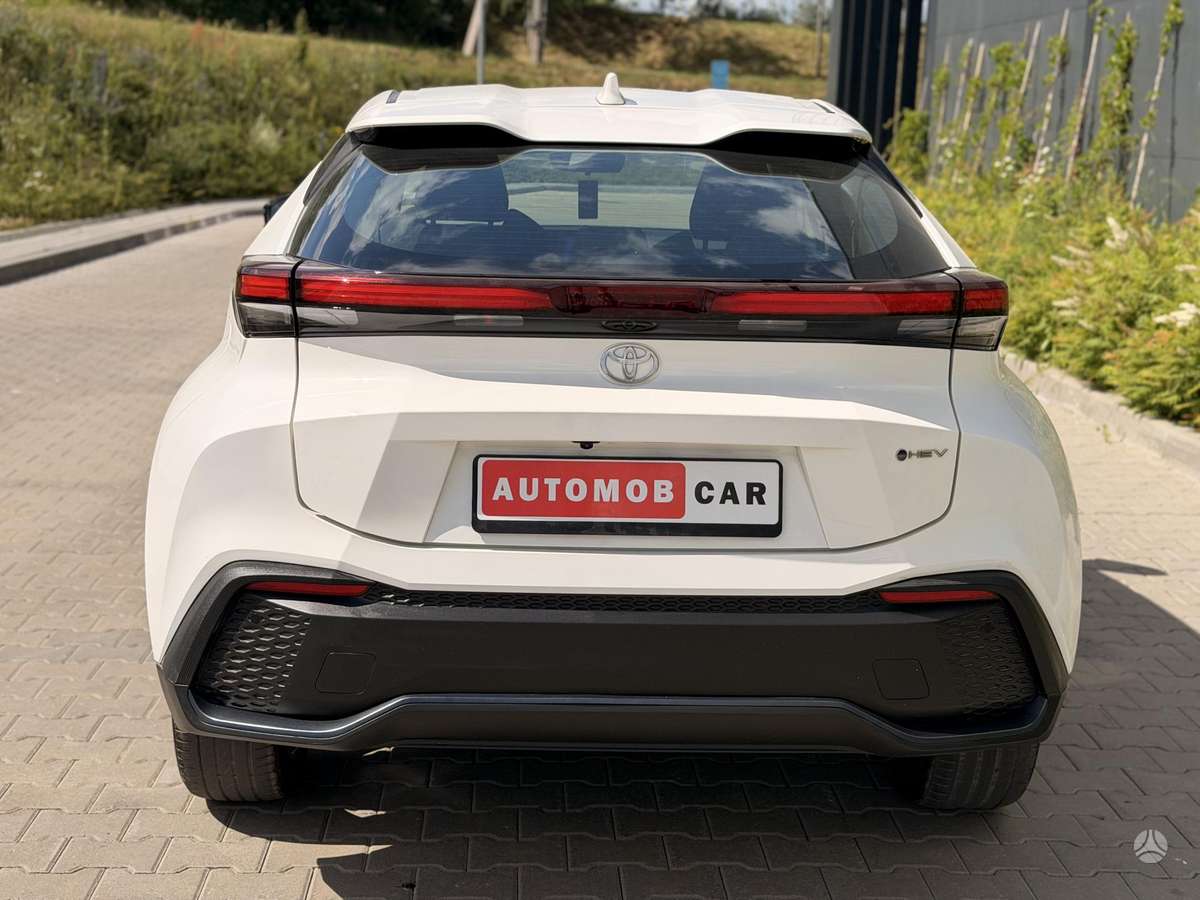 Toyota C-HR - 5