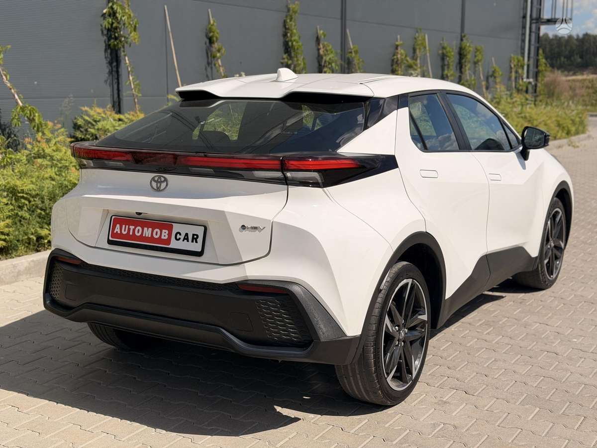 Toyota C-HR - 7