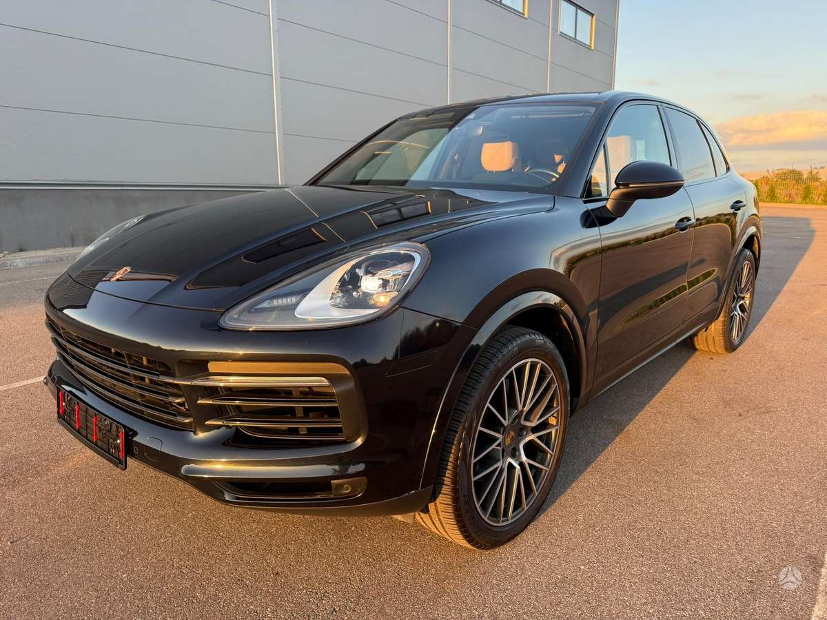 Porsche Cayenne - 2