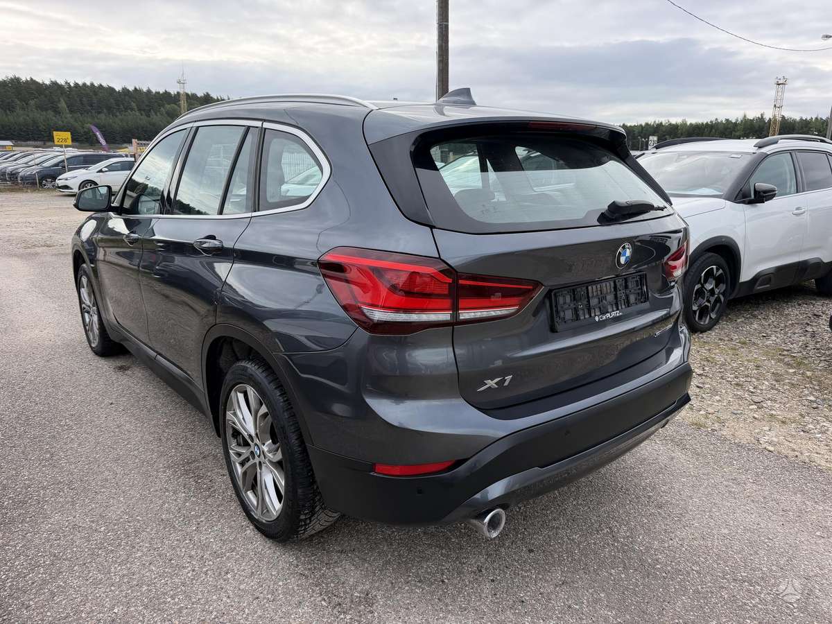BMW X1 - 7