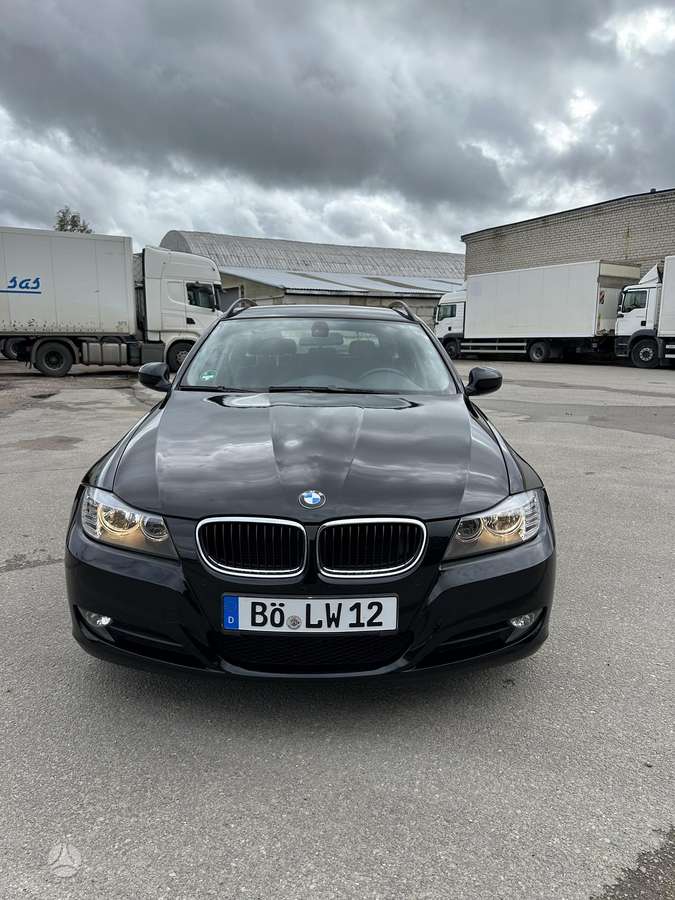 BMW 320 - 3