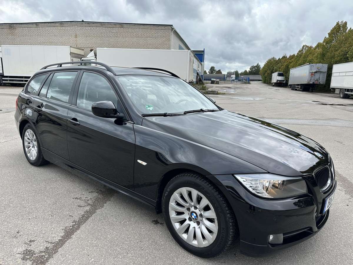 BMW 320 - 4