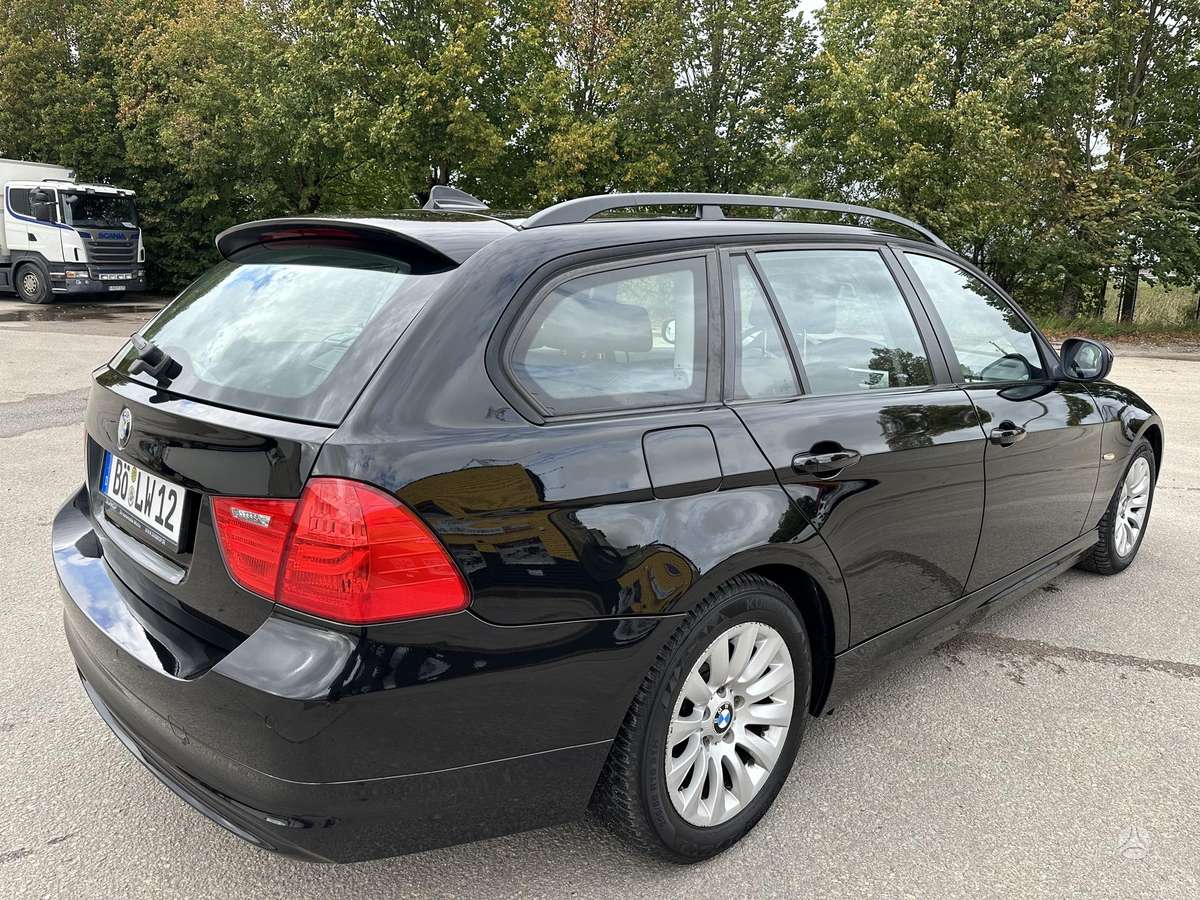BMW 320, 2.0 l., wagon