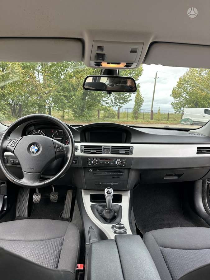 BMW 320, 2.0 l., wagon