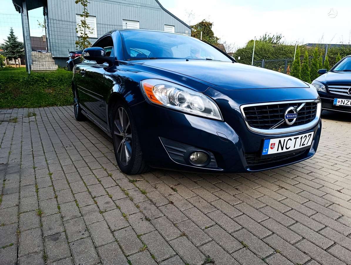 Volvo C70 - 2