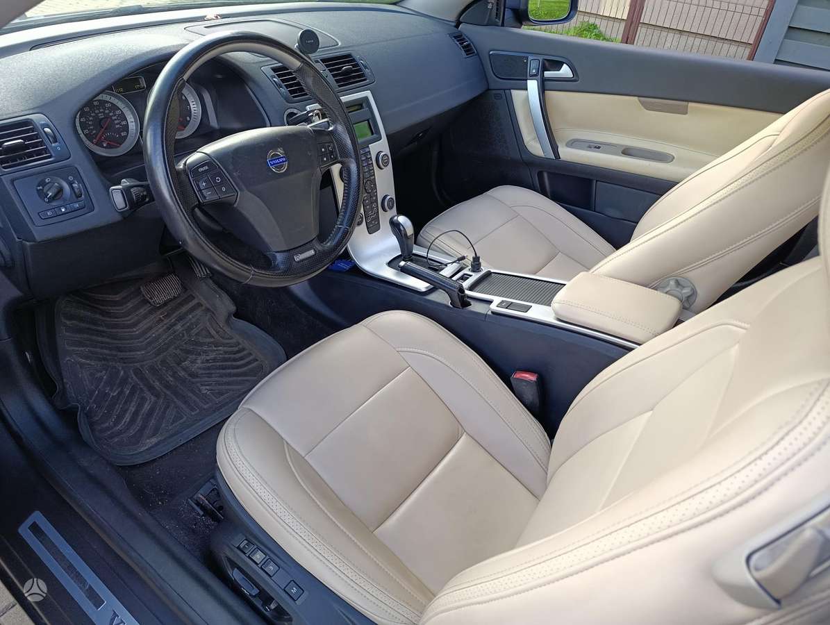 Volvo C70 - 7