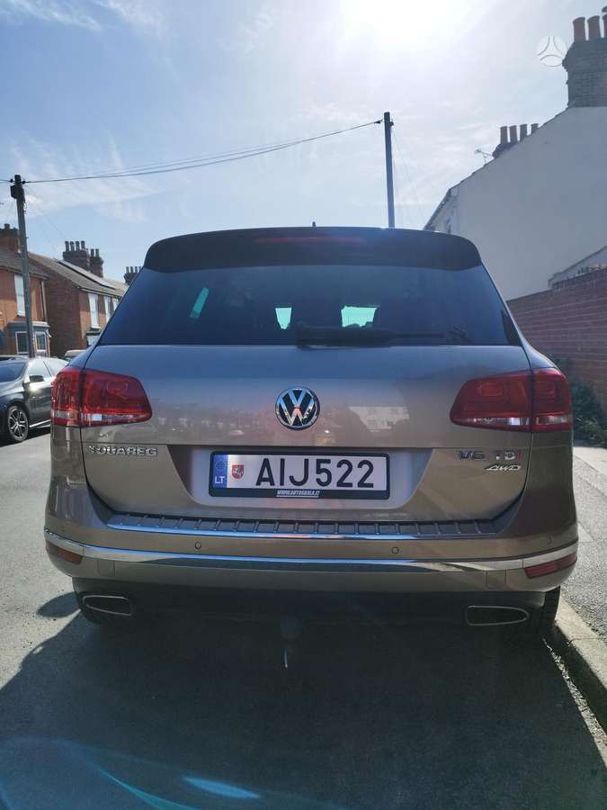 Volkswagen Touareg - 6