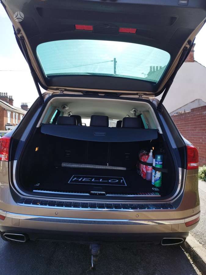 Volkswagen Touareg - 7