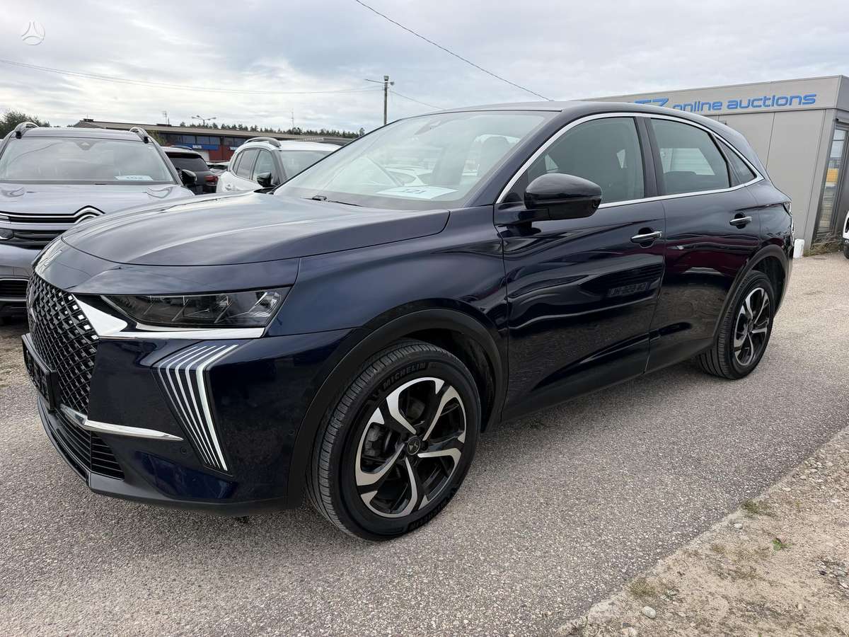 DS Automobiles DS7 Crossback - 10
