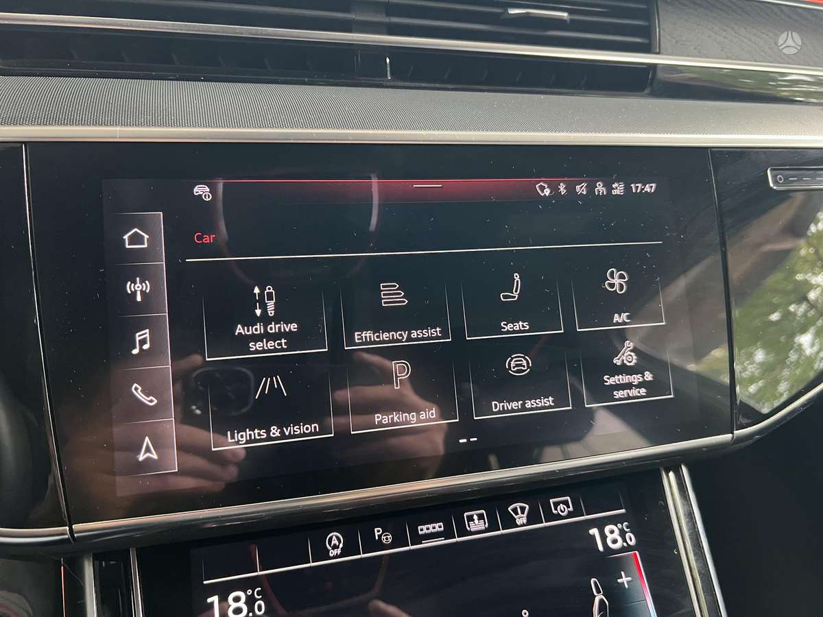 Audi A8, 3.0 l., Седан