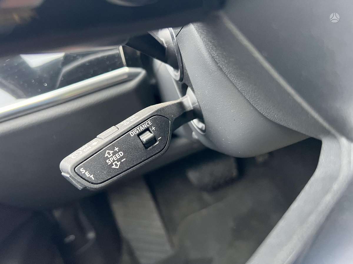 Audi A8, 3.0 l., Седан