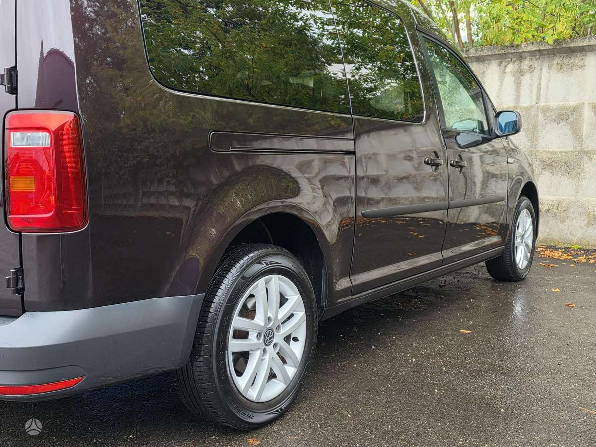Volkswagen Caddy Maxi - 9