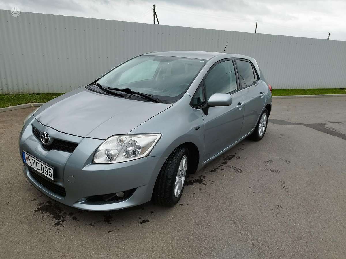 Toyota Auris - 5