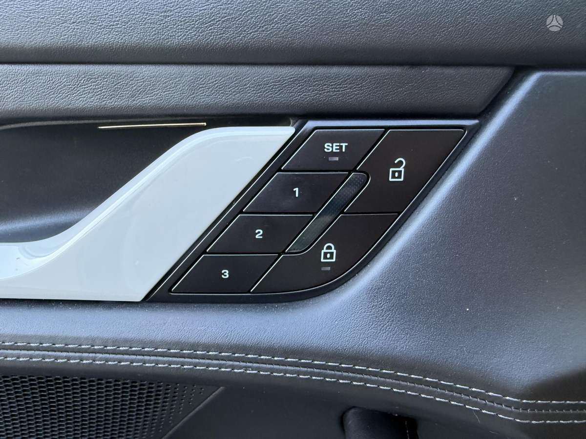 Porsche Taycan, 93 кВт·ч, Универсал