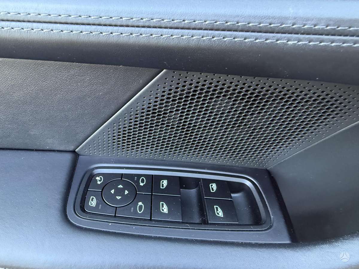 Porsche Taycan, 93 кВт·ч, Универсал