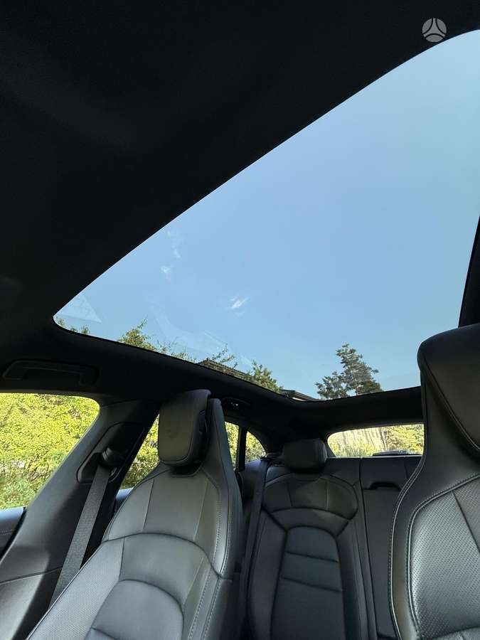 Porsche Taycan, 93 кВт·ч, Универсал