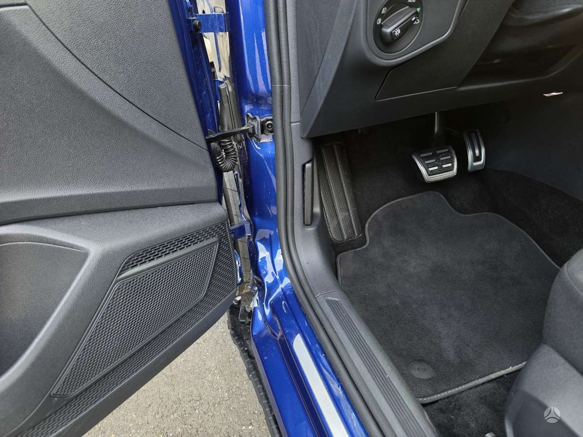 Volkswagen Taigo - 12