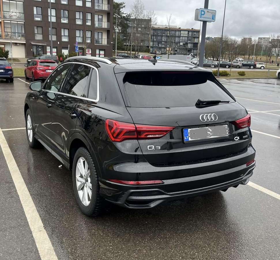 Audi Q3 - 4
