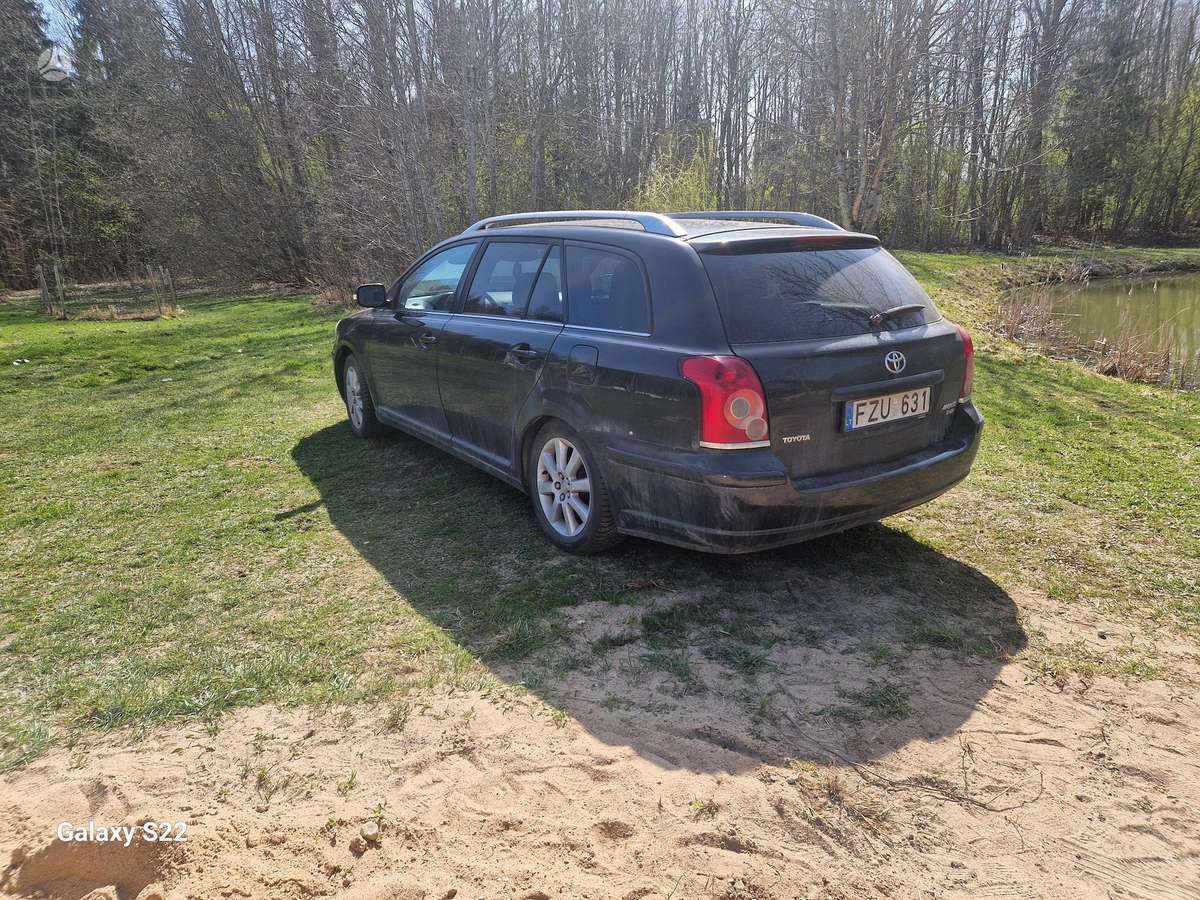 Toyota Avensis - 3