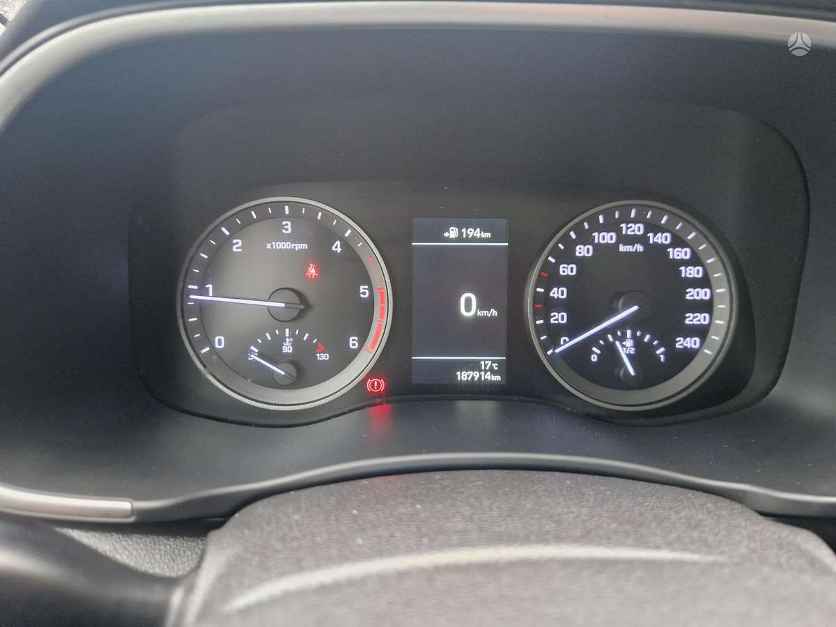 Hyundai Tucson - 12