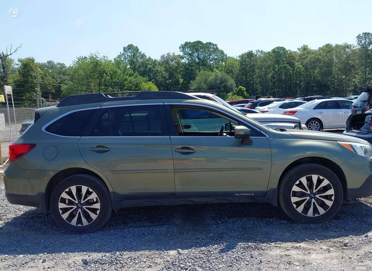 Subaru Outback - 1