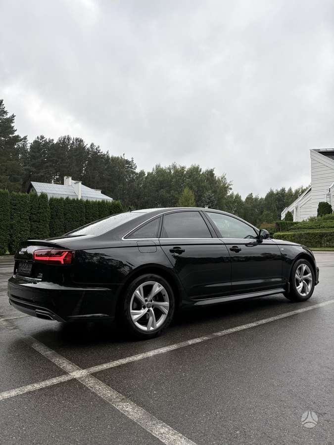 Audi A6 - 4