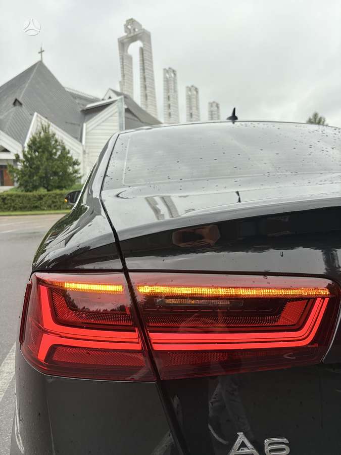Audi A6 - 6