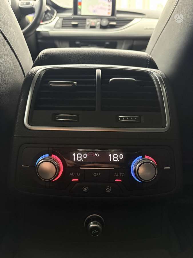 Audi A6, 2.0 l., Седан