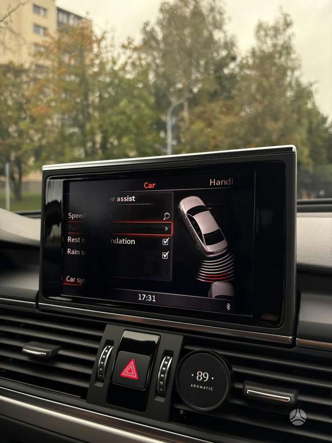 Audi A6, 2.0 l., Седан